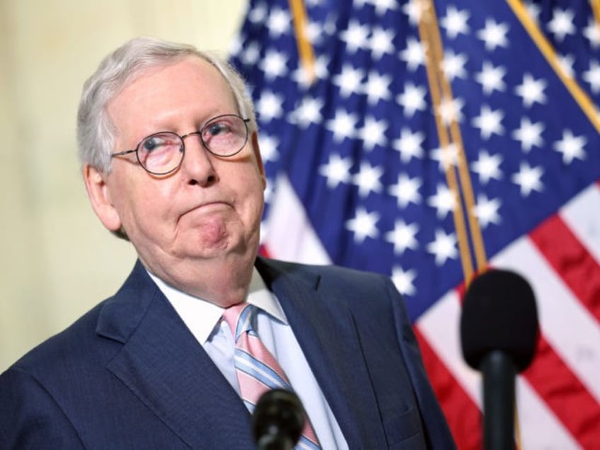 WASHINGTON, DC - MAY 25: Senate Majority Leader Mitch McConnell (R-KY) joined by fellow Re