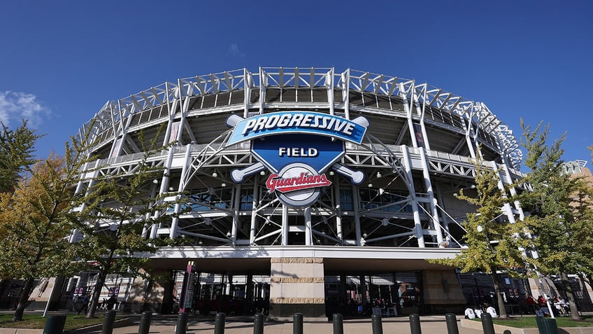 mlb stadiums across the us how many ballparks have you visited