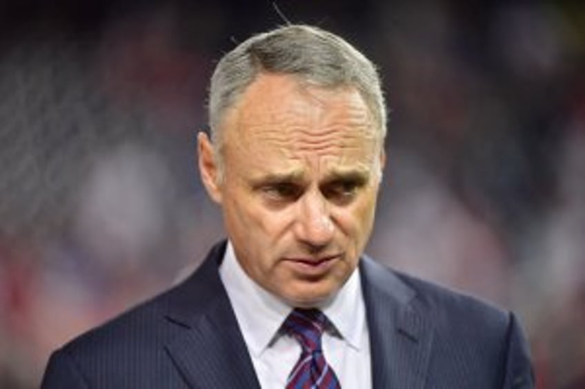 MLB to buy stake in women's Athletics Unlimited Softball League, grow sport