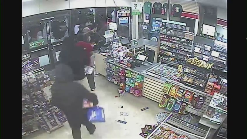 mob of looters terrorized california 7 eleven store on video authorities