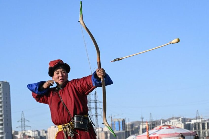 Mongolia's festival of nomadic culture drew archers, eagle hunters and traditional dancers