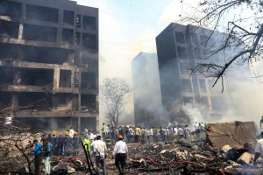 More than 200 people dead in Air India plane crash