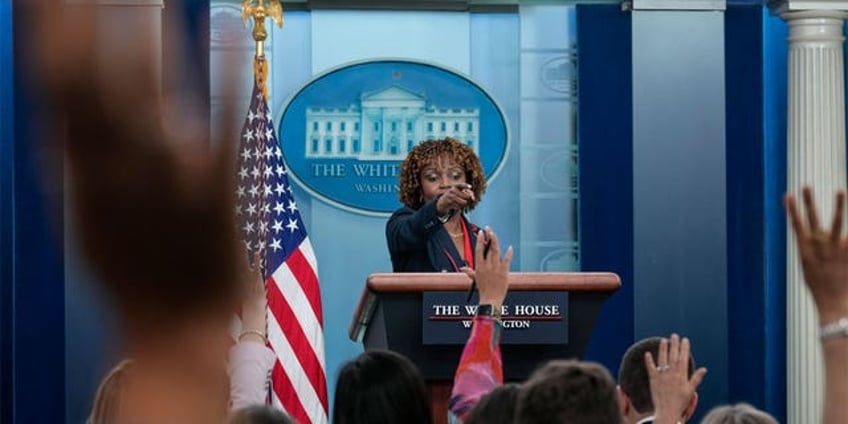 more than 440 reporters lose press passes after white house changes requirements