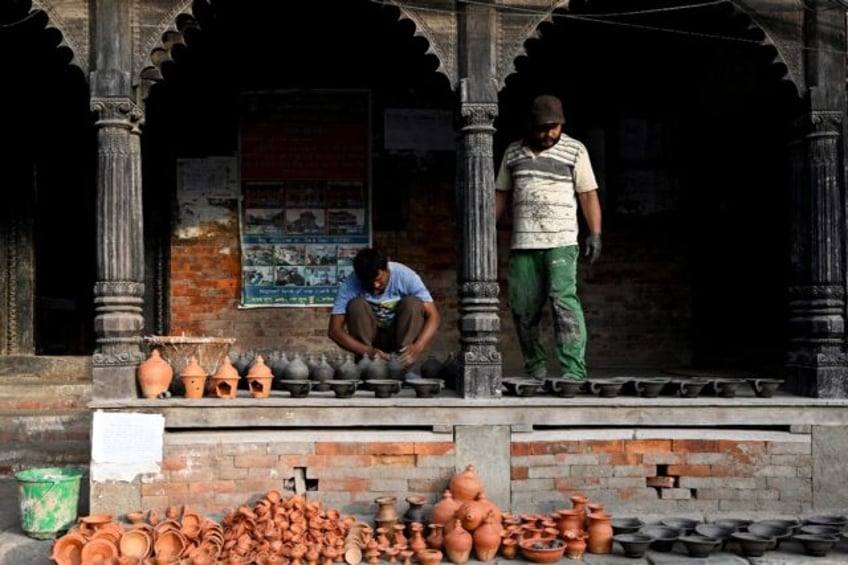 more than 50 dead in nepal earthquake officials