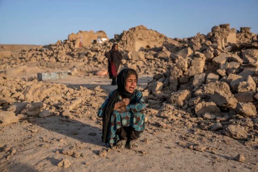 more than 90 of people killed by western afghanistan quake were women and children un says