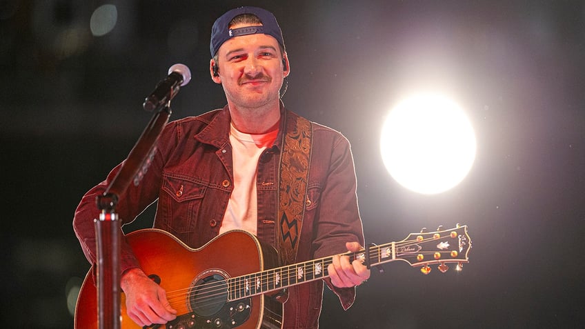 Morgan Wallen performs the song "'98 Braves" at the 2023 Billboard Music Awards at Truist Park in Atlanta, Georgia. The show airs on November 19, 2023 on BBMAs.watch. (Photo by Christopher Polk/Penske Media via Getty Images)