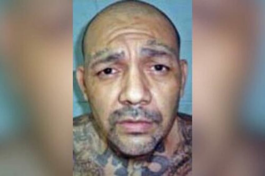 ms 13 gang leader on fbis most wanted list arrested at border in san diego