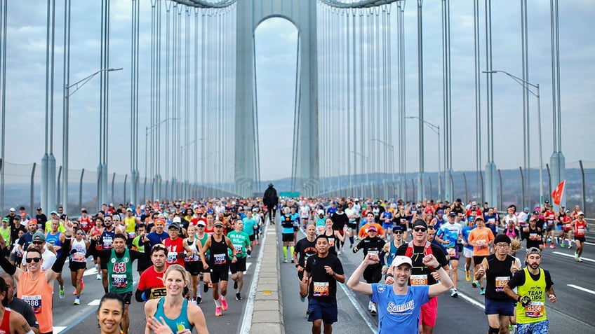 New York City Marathon runners on Verrazano Bridge