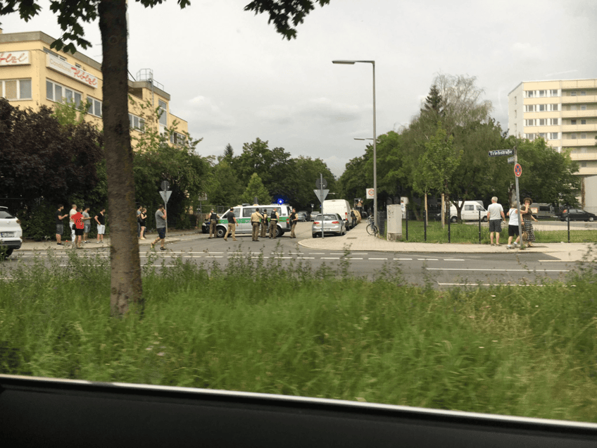 munich attack 18 year old german iranian dual citizen kills 9 at mcdonalds mall