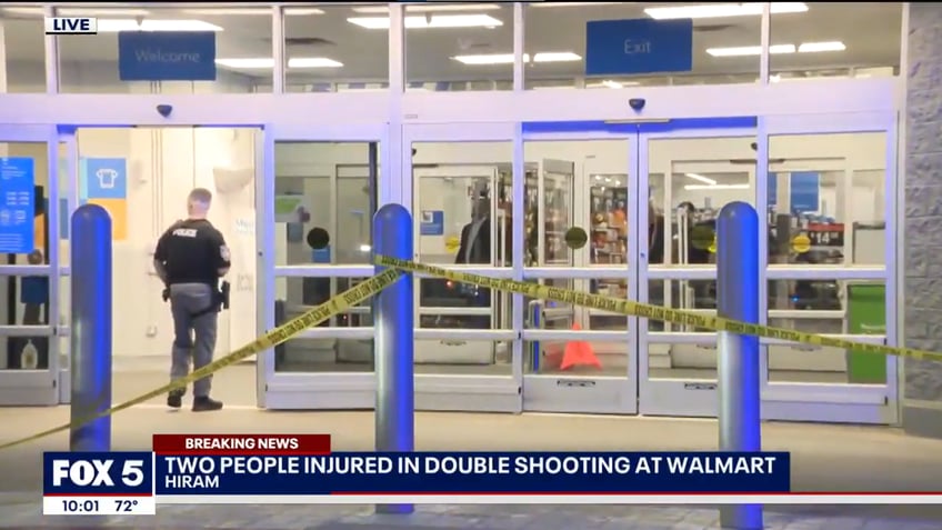 murder suicide at a walmart in hiram georgia leaves 2 dead police