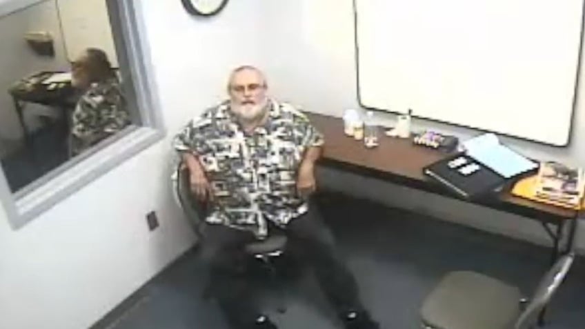 murder suspect left alone in interrogation room lets bodily functions run wild video