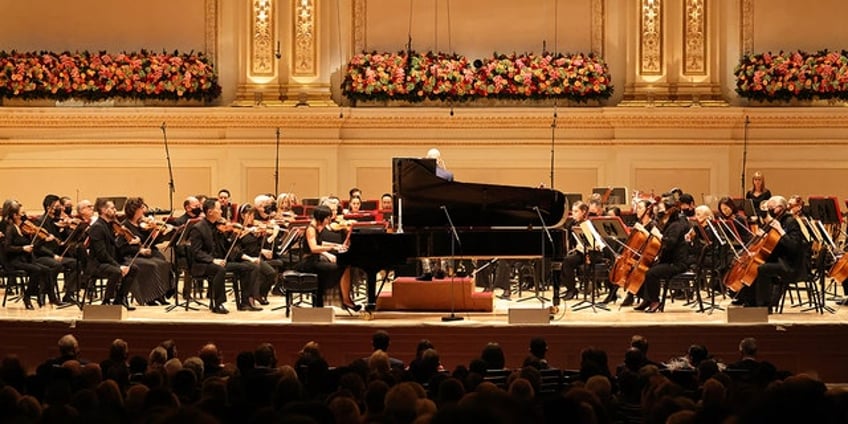 musicians authorize strike against philadelphia orchestra