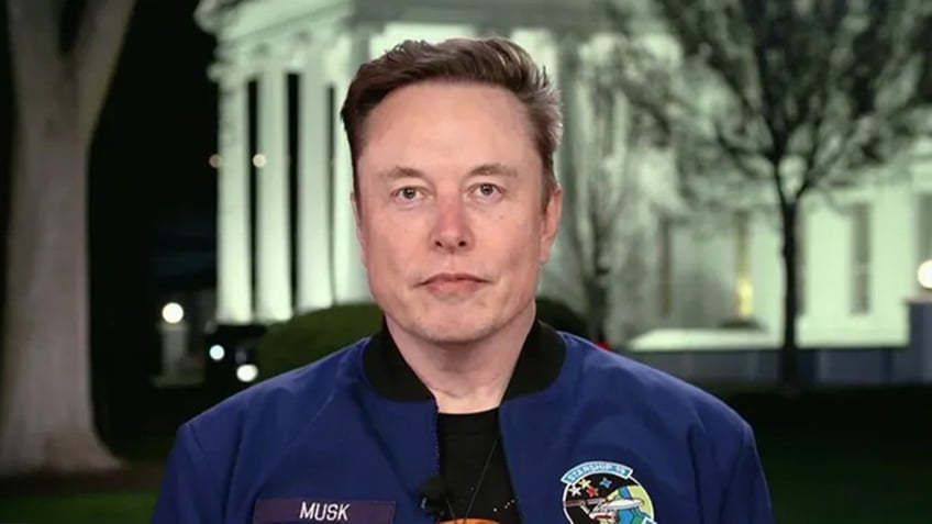 musk corrects biden admins claim on stranded astronauts and more top headlines