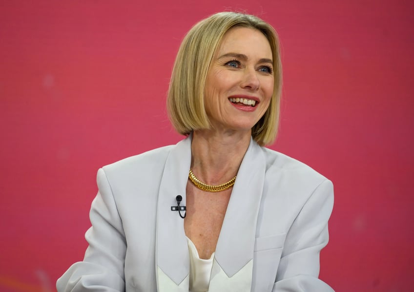 naomi watts admits she was spiraling out of control when she went through menopause at 36 years old