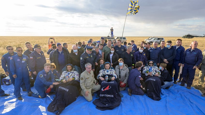 nasa astronaut returns to earth after 371 days in space a us record for longest continuous spaceflight