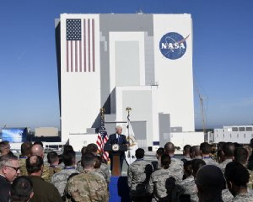 NASA chooses 3 university teams to help solve aviation challenges