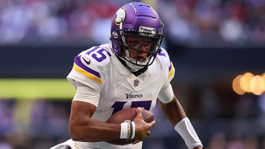 nasa gives vikings joshua dobbs new nickname after historic performance