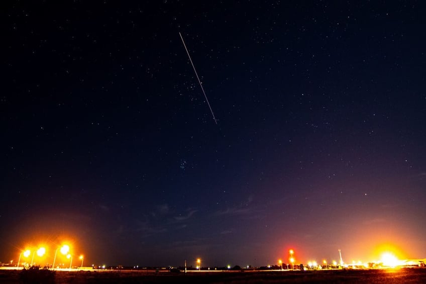 nasa large asteroid could smash into earth in 159 years