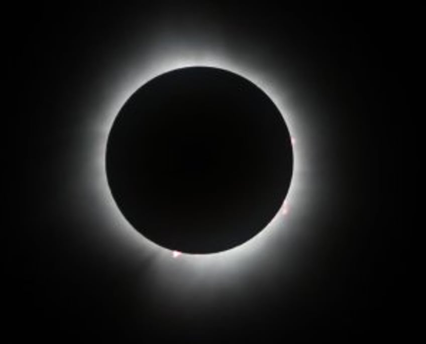 NASA launches coding competition to organize solar eclipse images