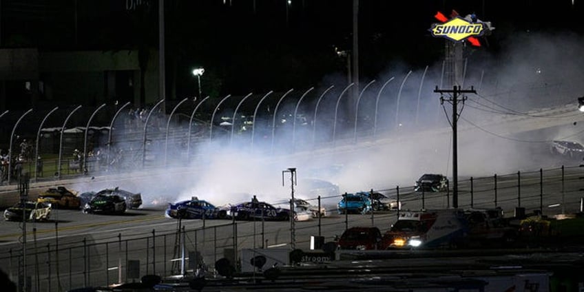 nascars coke zero sugar 400 features massive wreck ryan blaney crashes hard into wall