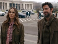 Natalie Portman and John Krasinski embark on a globe-trotting adventure in ‘Fountain of Youth’