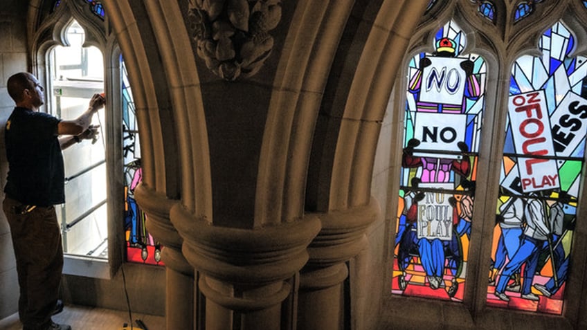 national cathedral in dc unveils racial justice themed windows to replace odes to confederate generals