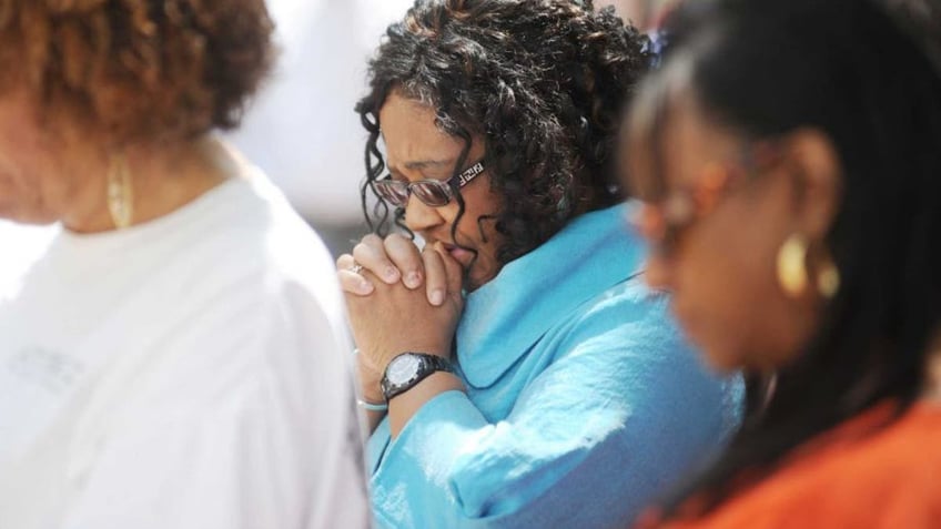 woman in prayer