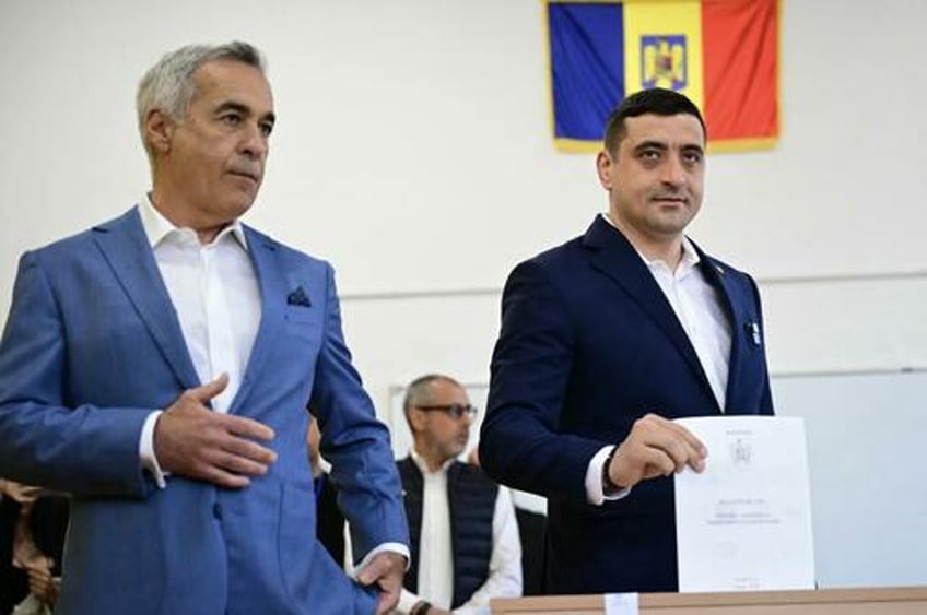 nationalist dominates first round of romanian presidential election