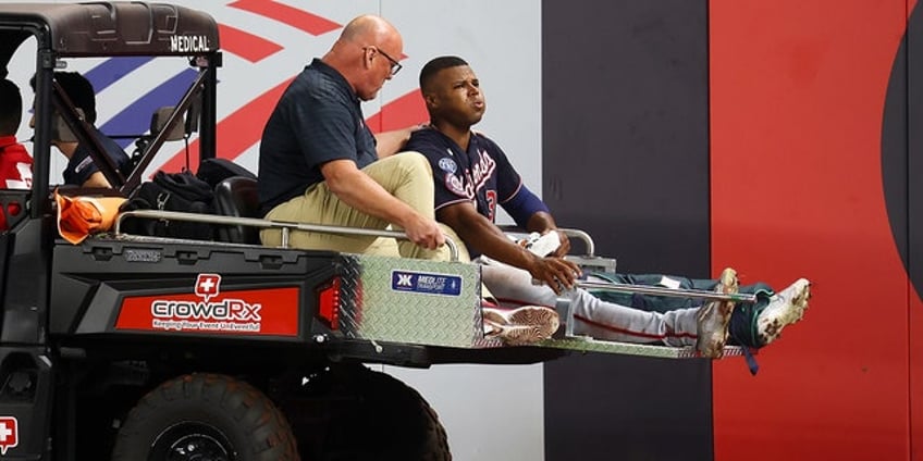 nationals reveal stone garretts gruesome injury suffered at yankee stadium while trying to rob home run