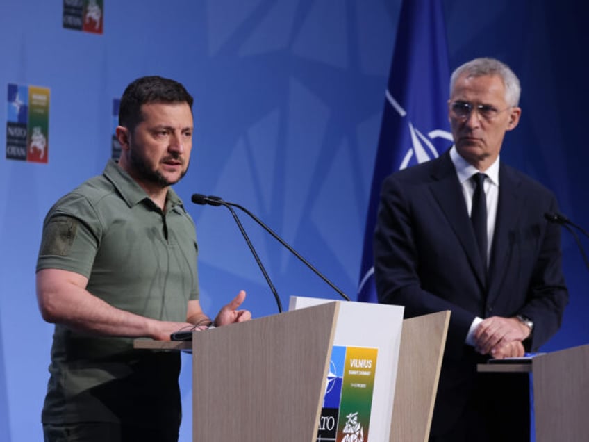 VILNIUS, LITHUANIA - JULY 12: Ukrainian President Volodomyr Zelensky (L) and NATO Secretar