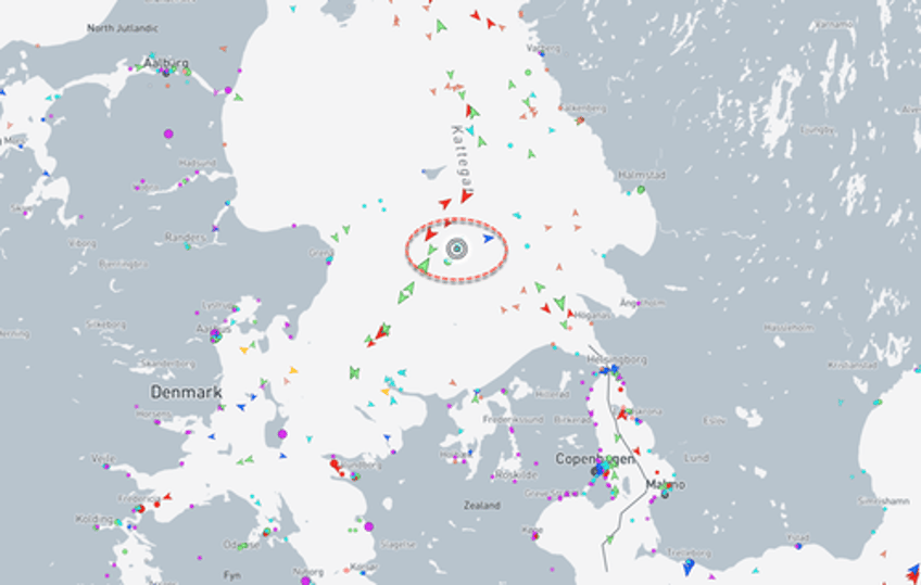 nato flotilla surrounds chinese ship suspected of sabotaging eu undersea baltic cables