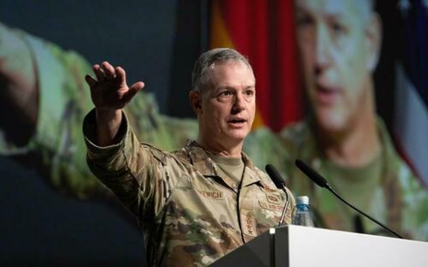 nato top commander patriots must move from european allies to kyiv as quickly as possible