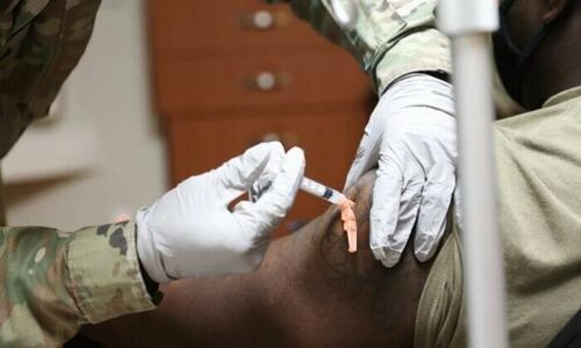 navy to expunge records for seals sailors who refused covid vaccines