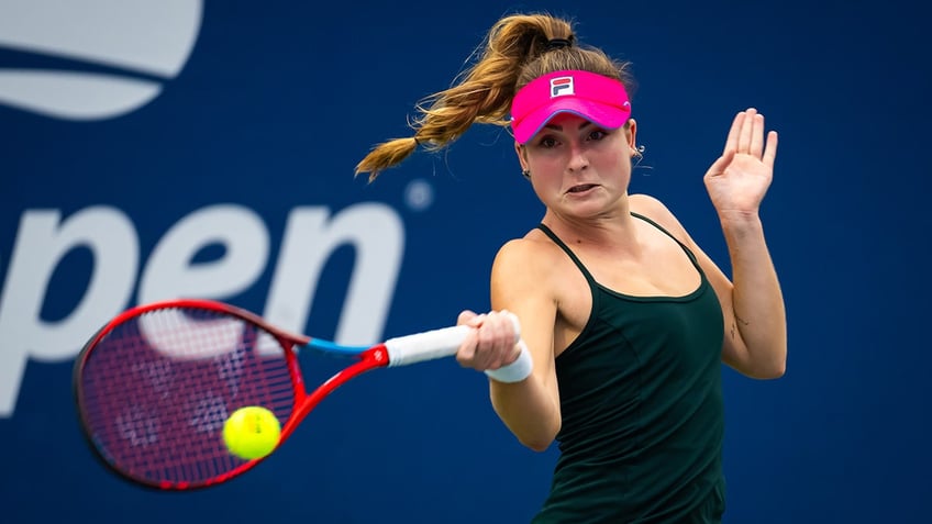 ncaa tennis star fiona crawley upset over inability to collect us open prize money