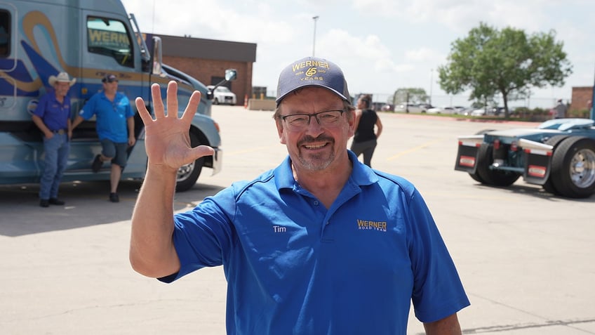 nebraska truck driver hits 5 million miles on the road without a single accident has been a gift