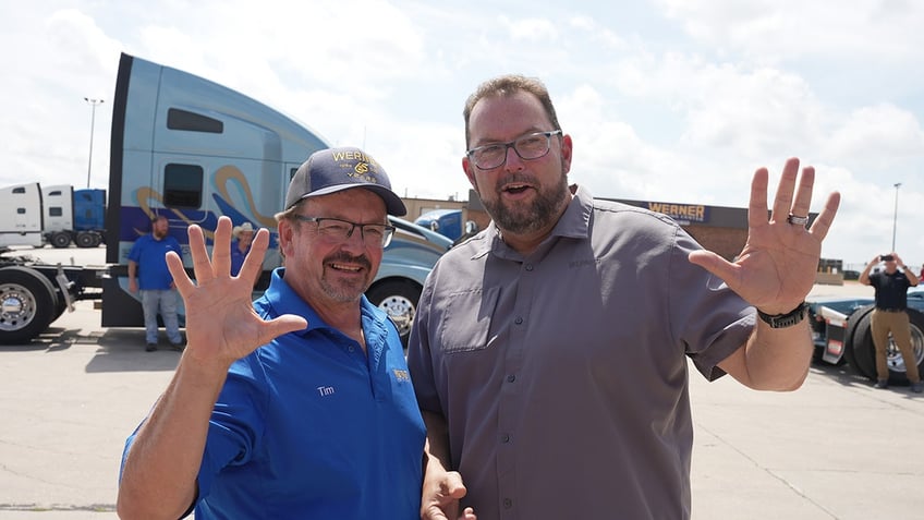 nebraska truck driver hits 5 million miles on the road without a single accident has been a gift