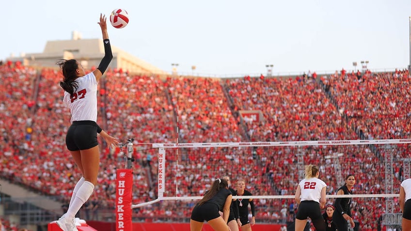 nebraska volleyball sets world record with attendance womens sports are a big deal here