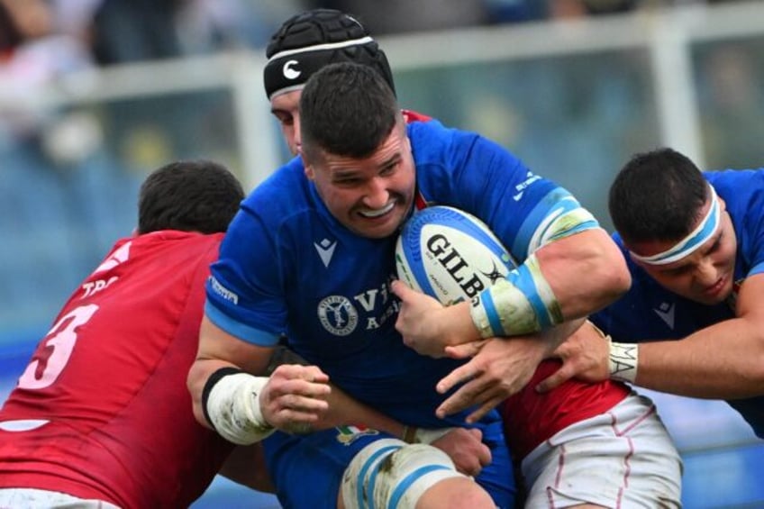 Six Nations mission: Italy back-row Sebastian Negri (C)