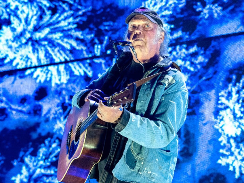 NOBLESVILLE, INDIANA - SEPTEMBER 23: Neil Young performs in concert during Farm Aid at Ruo