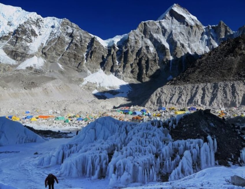 Ten years ago, an avalanche on Everest killed 16 Nepali guides and shone a spotlight on th