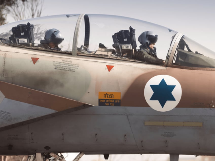 IAF prepares to attack Houthis (IDF)