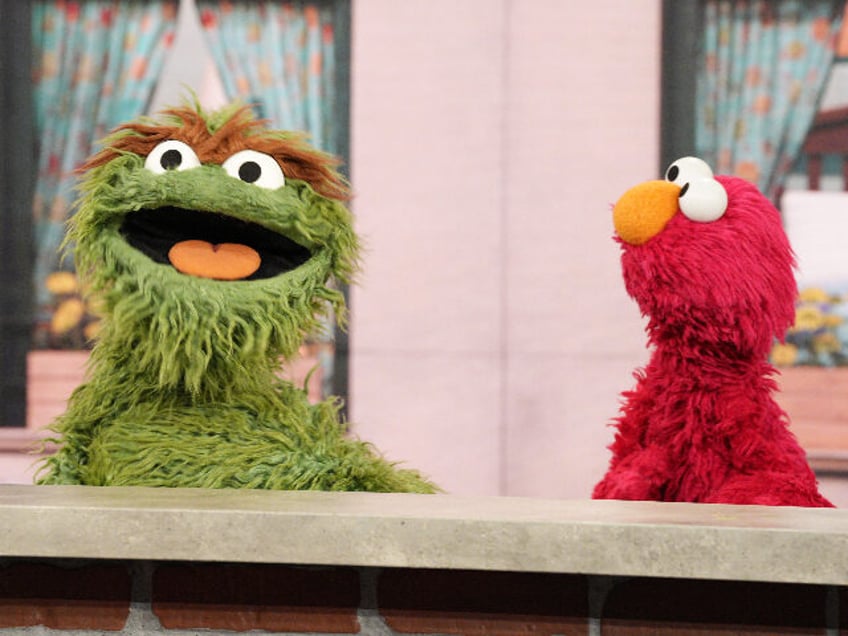 BURBANK, CALIFORNIA - March 31, 2025: Oscar and Elmo appear on "The Jennifer Hudson S