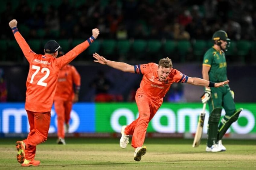 netherlands humiliate south africa at cricket world cup