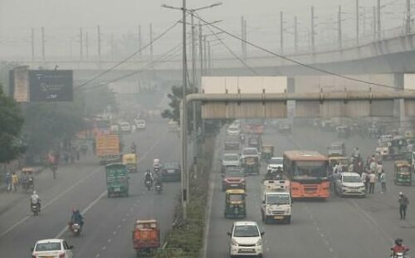 new dehli implementing driving bans due to polluted air