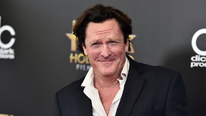 The legendary actor suffered from heart failure, with heart disease and alcoholism as contributing factors. 