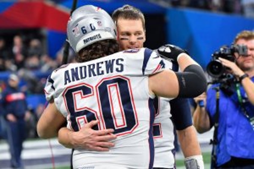 New England Patriots release longtime center David Andrews