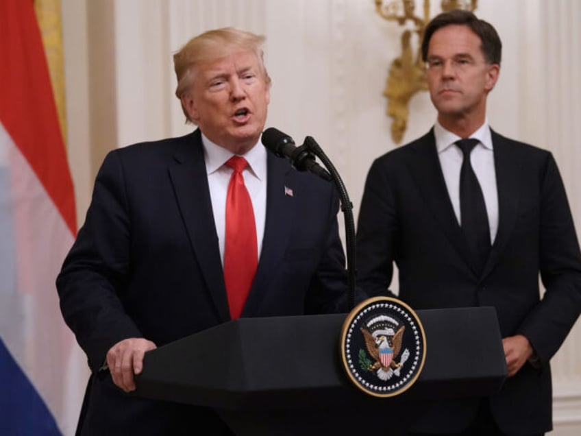 WASHINGTON, DC - JULY 18: U.S. President Donald Trump (L) delivers remarks with Dutch Pr