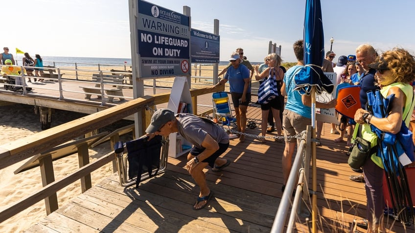 new jersey christian beach town faces pressure to stop its faith based closures on sunday mornings