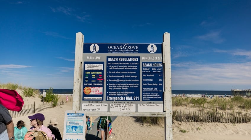 new jersey christian beach town faces pressure to stop its faith based closures on sunday mornings