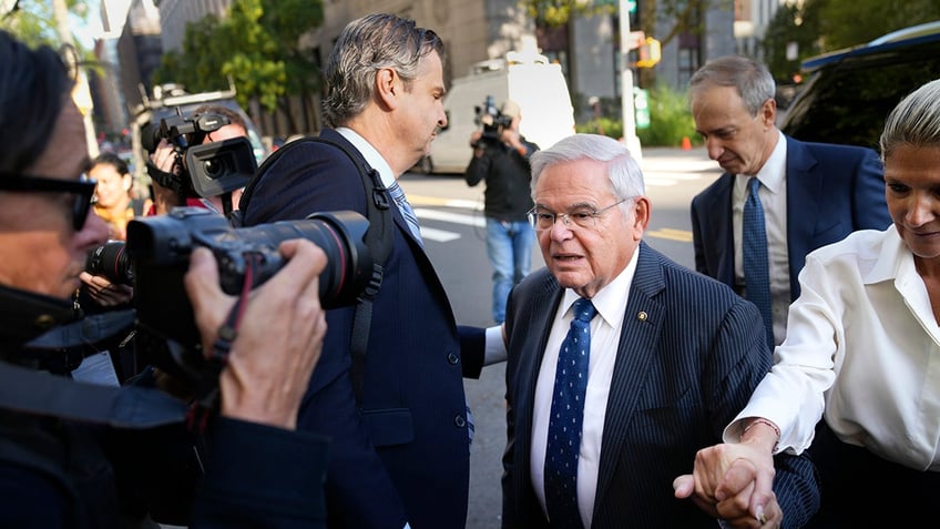 new jersey state republicans want to launch independent probe of allegations in menendez indictment